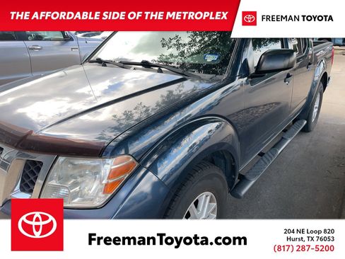 Used 2016 Nissan Frontier SV RWD image 1