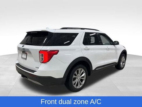Used 2020 Ford Explorer XLT w/ Equipment Group 202A image 11