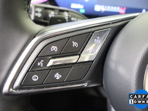 Used 2025 Buick Enclave Preferred FWD image 27