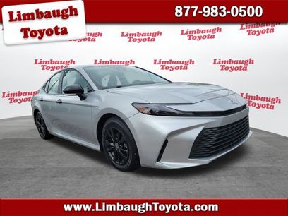 Used 2025 Toyota Camry SE