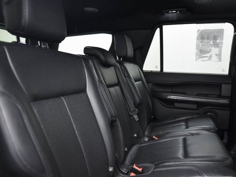 Used 2019 Ford Expedition XLT w/ Equipment Group 201A image 16