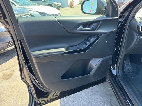 Used 2025 Chevrolet Equinox LT image 18