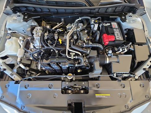 Used 2024 Nissan Altima 2.5 SV FWD image 31