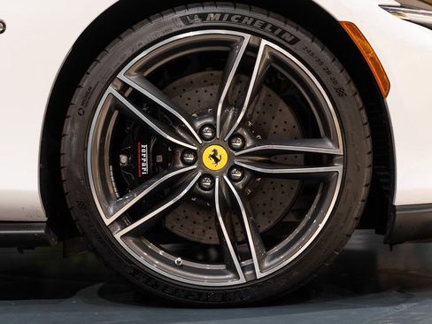 Used 2025 Ferrari Roma Spider image 16