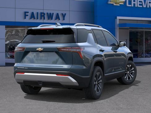 New 2026 Chevrolet Equinox LT image 4