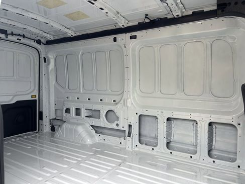 New 2026 Ford Transit 250 148 Medium Roof Extended AWD image 16