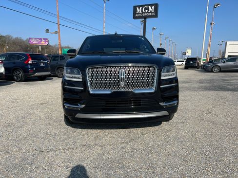 Used 2020 Lincoln Navigator Reserve w/ Luxury Package image 5