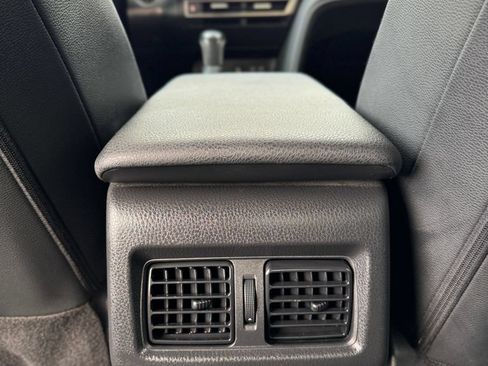 Used 2025 Toyota Camry SE FWD image 24