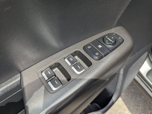 Used 2020 Kia Sportage LX AWD/4WD image 10
