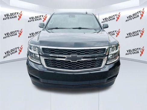 Used 2020 Chevrolet Suburban LT RWD image 8