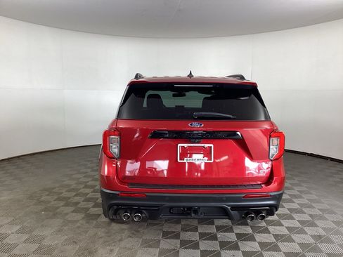 Used 2023 Ford Explorer ST w/ Equipment Group 401A AWD/4WD image 3