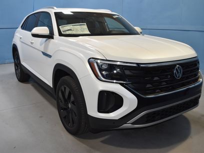 New 2026 Volkswagen Atlas Cross Sport SE