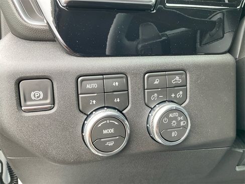 New 2026 GMC Sierra 1500 Elevation w/ Elevation Premium Package image 11