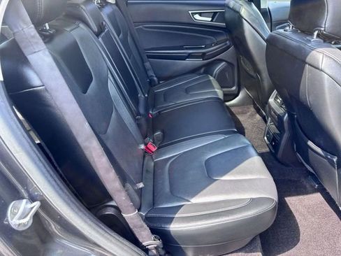 Used 2016 Ford Edge Titanium w/ Equipment Group 302A AWD/4WD image 25