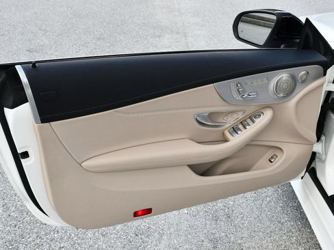 Used 2023 Mercedes-Benz C 300 Cabriolet image 11