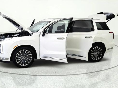 Used 2024 Hyundai Palisade Calligraphy AWD/4WD image 10