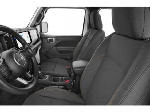 Used 2024 Jeep Gladiator Sport AWD/4WD image 12