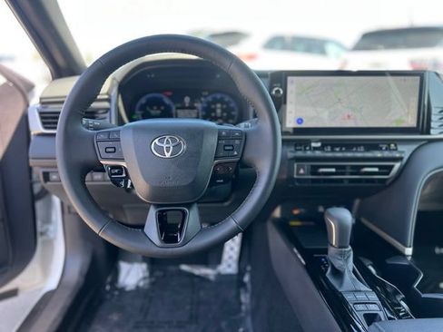 Used 2026 Toyota Camry XSE FWD image 13