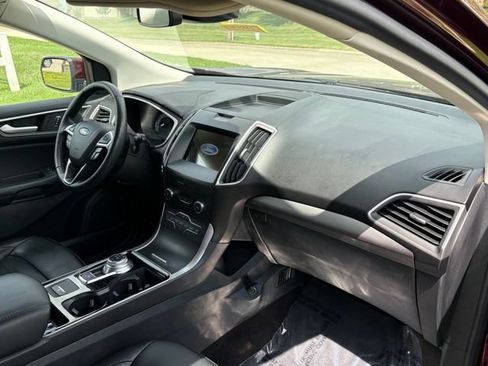 Used 2020 Ford Edge SEL w/ Convenience Package AWD/4WD image 11