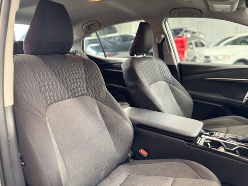 Used 2025 Toyota Camry LE FWD image 22