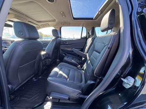 Used 2019 GMC Acadia Denali w/ Technology Package image 14