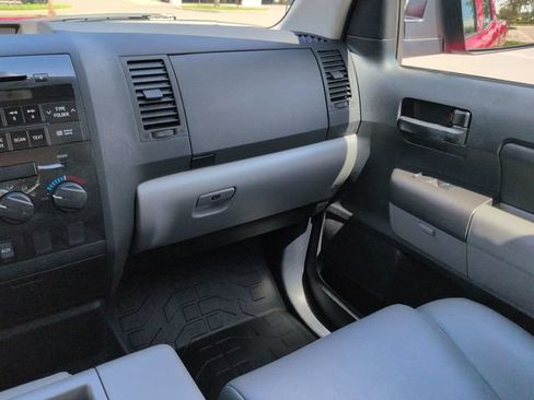 Used 2011 Toyota Tundra 2WD Double Cab image 17