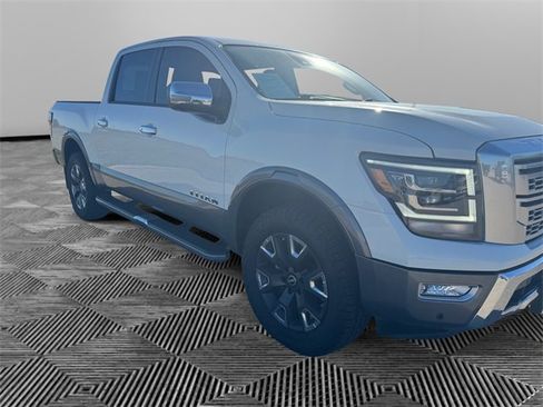 Used 2023 Nissan Titan Platinum Reserve w/ Moonroof Package image 20