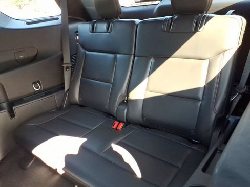 Used 2025 Ford Explorer ST-Line AWD/4WD image 12