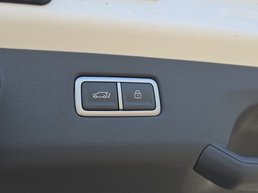 New 2026 Kia EV9 Light RWD image 11