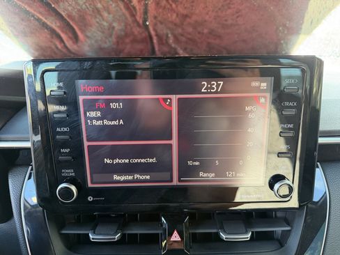 Used 2022 Toyota Corolla SE w/ Carpet Mat Package (TMS) FWD image 21