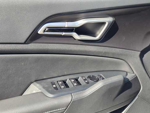 New 2026 Kia Sportage EX w/ EX Panorama Roof Package image 21