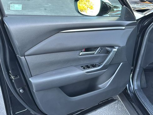 Certified 2025 MAZDA CX-50 2.5 Hybrid w/ Cargo Package image 9