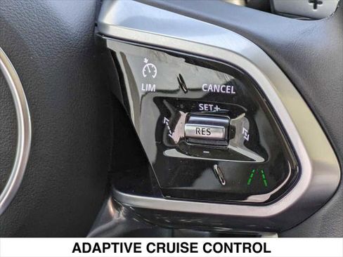 Used 2023 Jaguar F-PACE S image 16