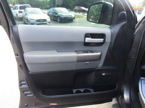 Used 2011 Toyota Sequoia Limited AWD/4WD image 15