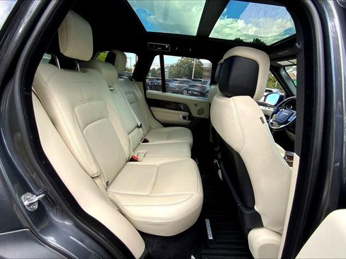 Certified 2020 Land Rover Range Rover HSE image 19