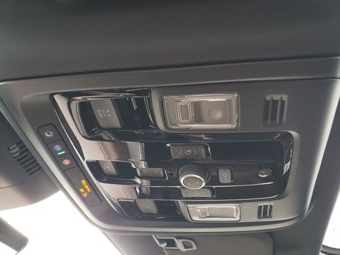 New 2026 Chevrolet Tahoe High Country w/ Sun And Tow Package image 27