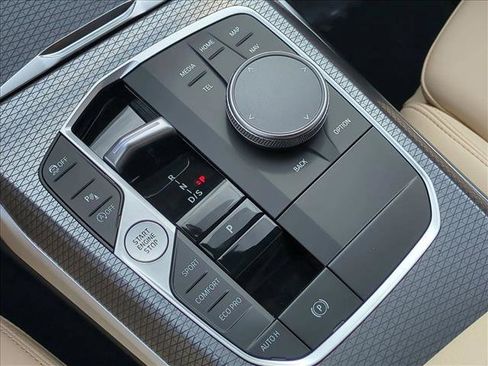 Used 2026 BMW 330i Sedan w/ Convenience Package image 12