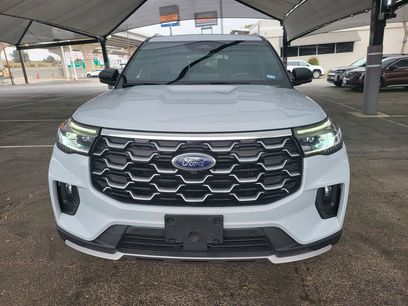 Used 2025 Ford Explorer Platinum w/ LUX Leather Package