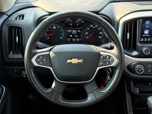Used 2022 Chevrolet Colorado LT w/ LT Convenience Package RWD image 14