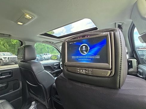 Used 2014 GMC Sierra 1500 Denali w/ Driver Alert Package AWD/4WD image 18