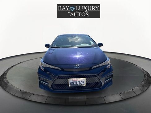 Used 2020 Toyota Corolla XSE image 3