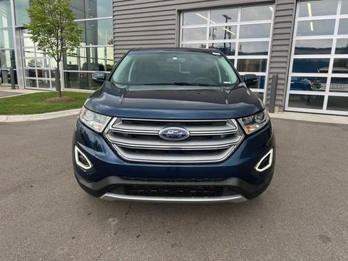 Used 2017 Ford Edge SEL w/ Equipment Group 201A AWD/4WD image 2