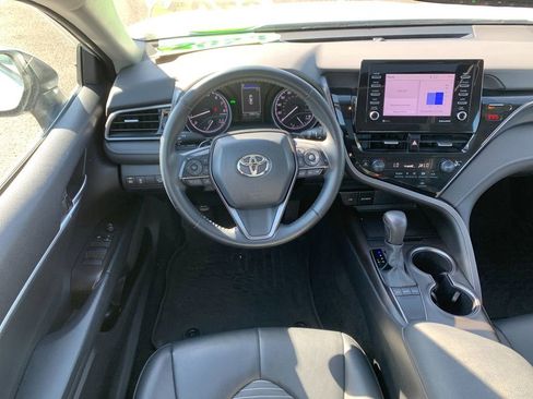 Used 2023 Toyota Camry SE w/ Convenience Package FWD image 17