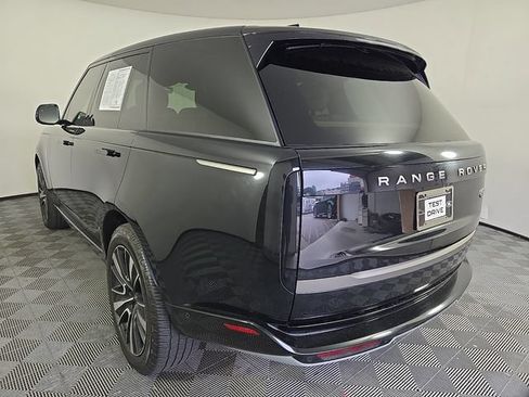 Used 2023 Land Rover Range Rover SE AWD/4WD image 7