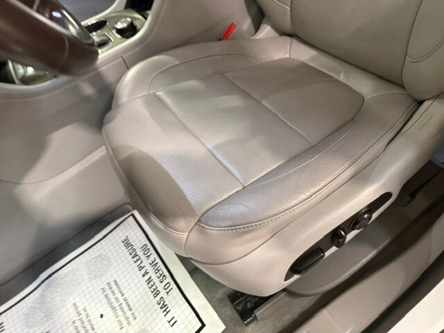 Used 2017 GMC Acadia SLT AWD/4WD image 48