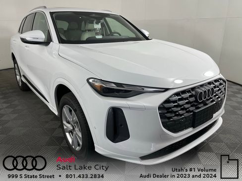 New 2025 Audi Q5 Premium image 1