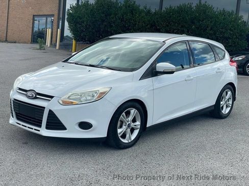 Used 2014 Ford Focus SE FWD image 3