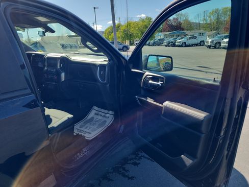 Certified 2021 Chevrolet Silverado 1500 RST AWD/4WD image 30