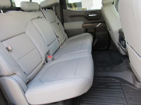 Used 2021 GMC Sierra 1500 SLT w/ SLT Convenience Package image 31