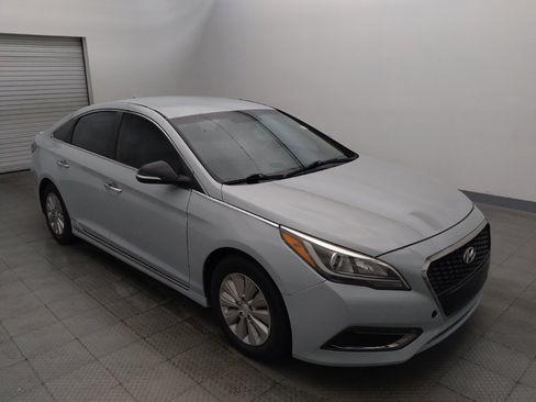 Used 2016 Hyundai Sonata SE FWD image 13